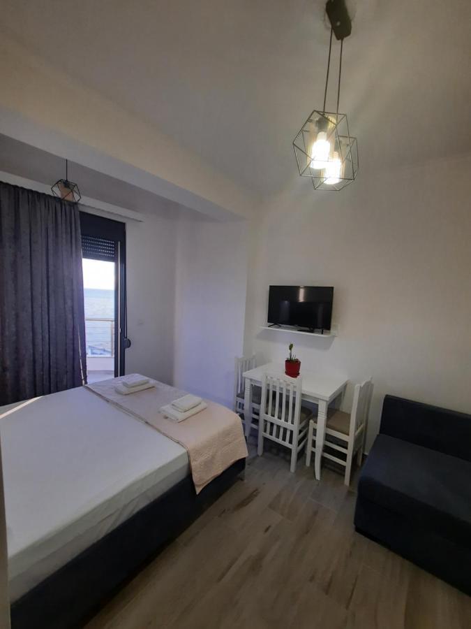 Nora'S Guesthouse Sarandë Eksteriør bilde