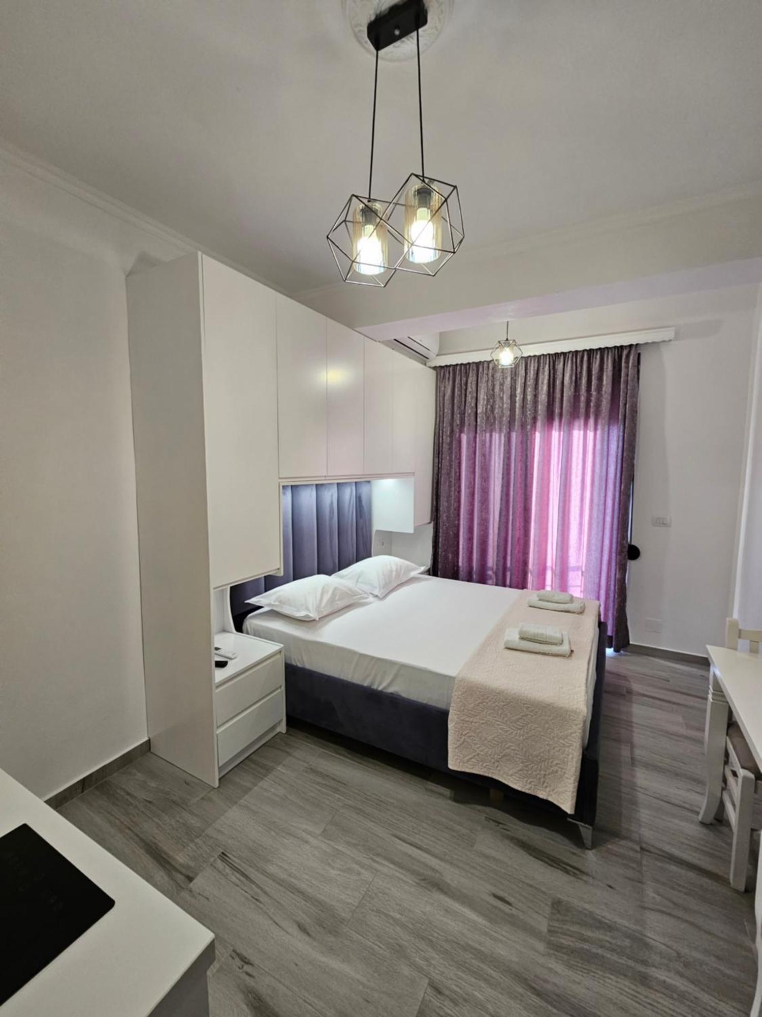 Nora'S Guesthouse Sarandë Eksteriør bilde