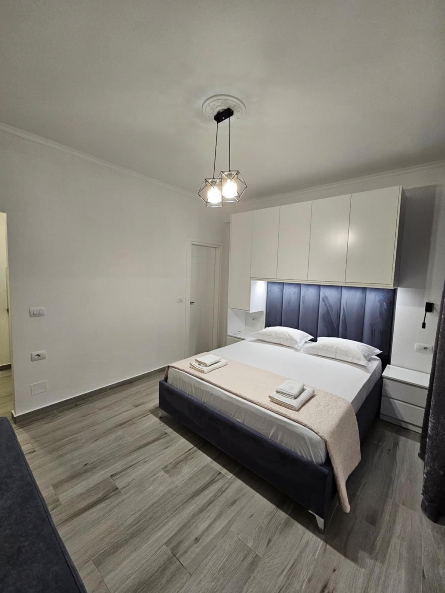 Nora'S Guesthouse Sarandë Eksteriør bilde
