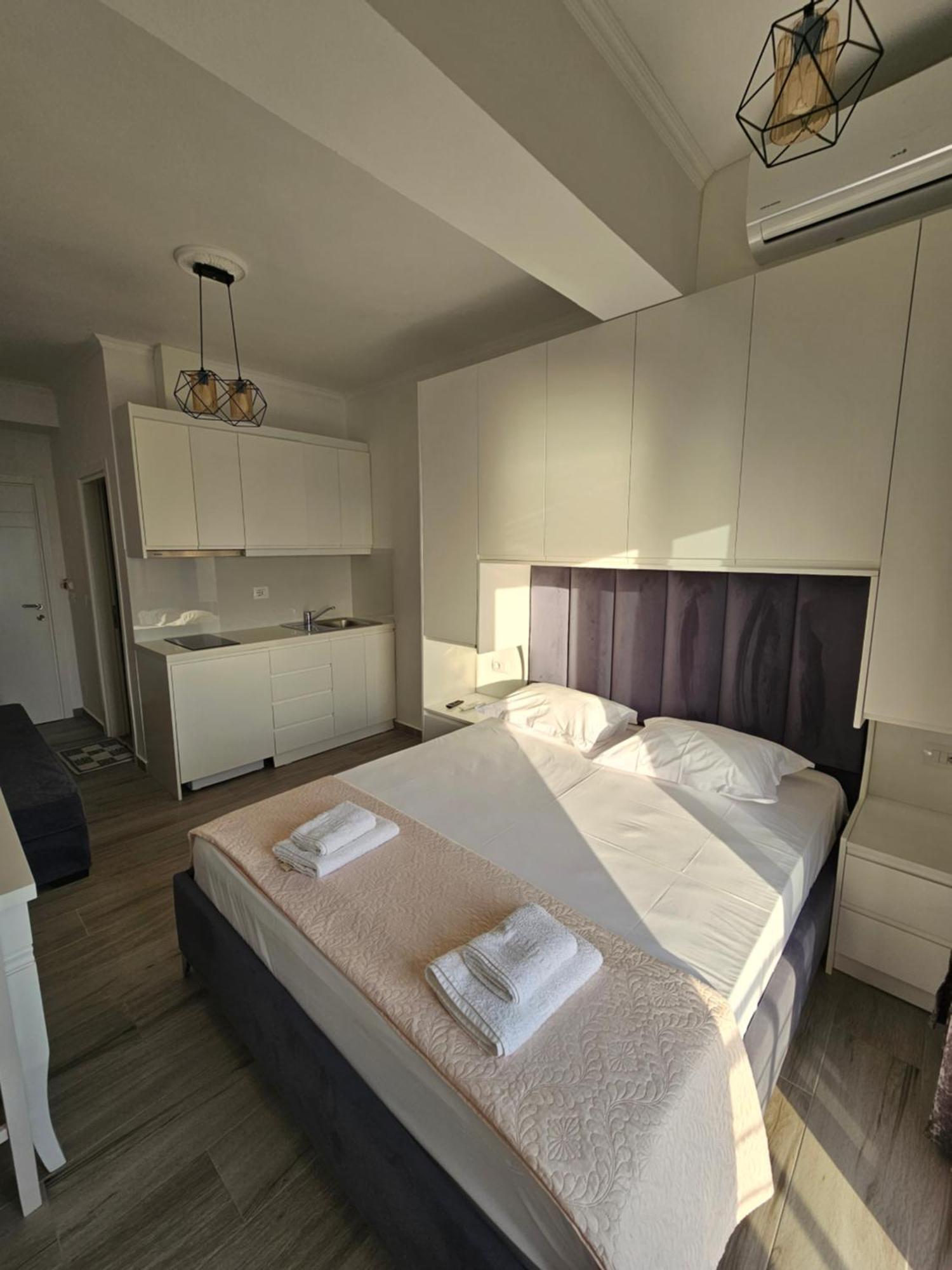 Nora'S Guesthouse Sarandë Eksteriør bilde