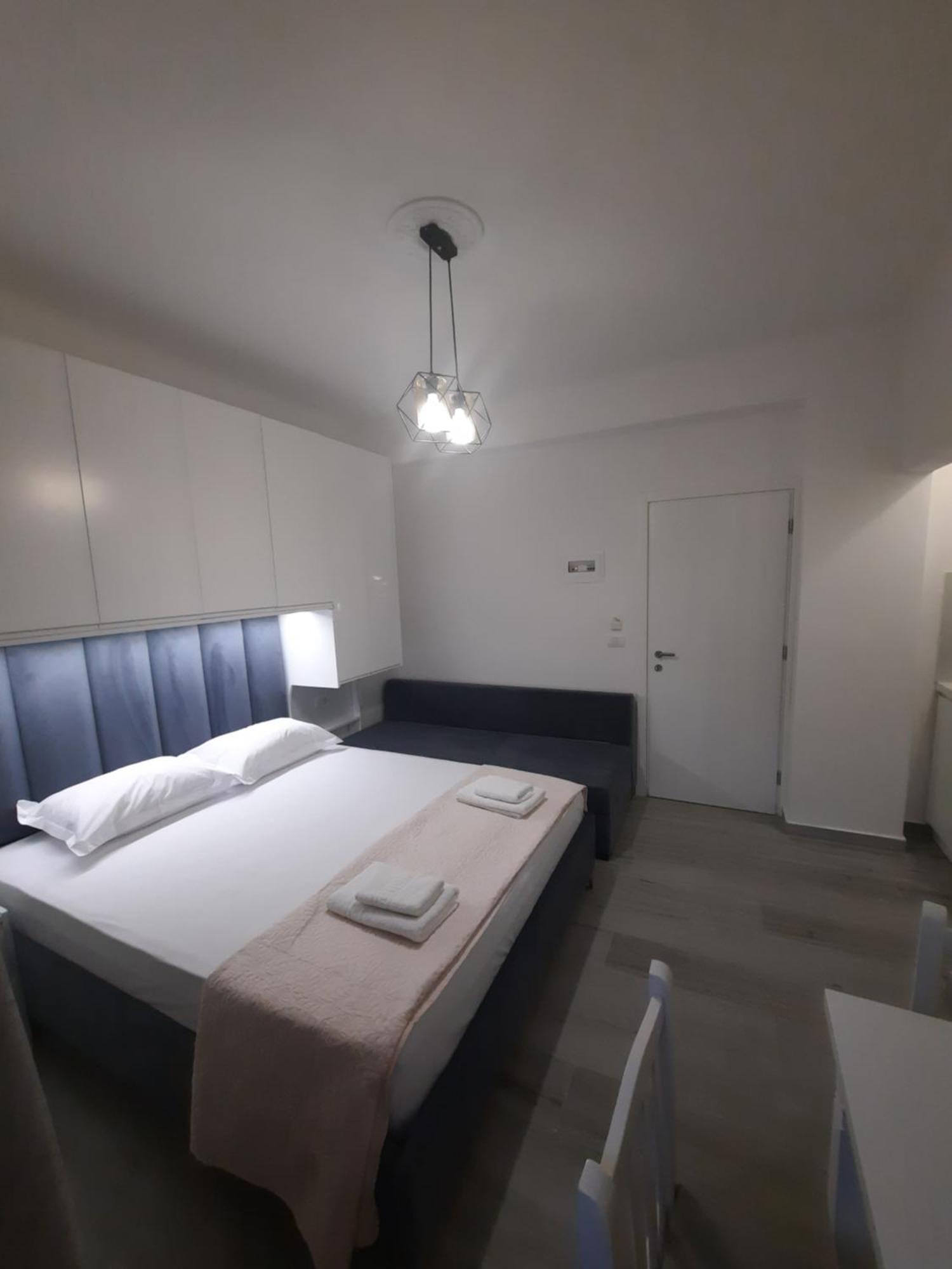 Nora'S Guesthouse Sarandë Eksteriør bilde